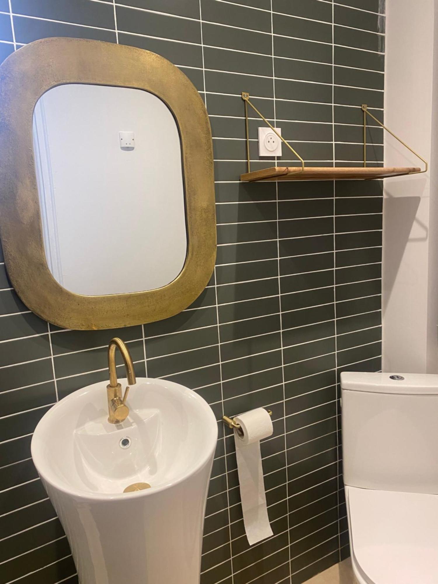 Bel Appartement En Plein Coeur De カルパントラ エクステリア 写真